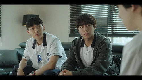 Слабый герой 1 сезон 5 серия