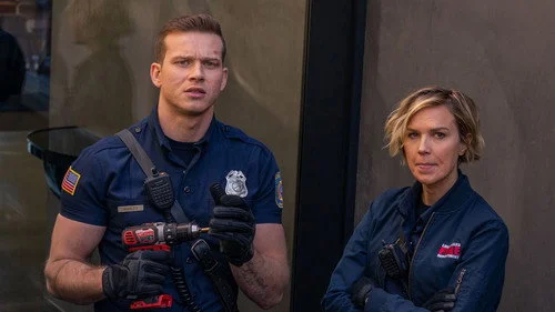 911 5 сезон 15 серия — кадр