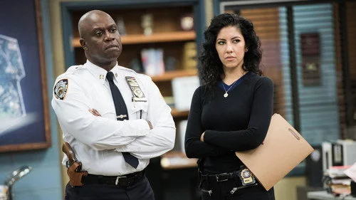 Бруклин 9-9 2 сезон 18 серия — кадр