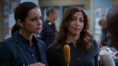 Бруклин 9-9 1 сезон 20 серия — кадр